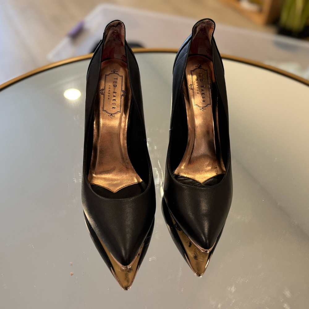 Ted Baker Black Leather Pumps